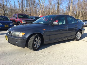 2003 BMW 3 Series 325i   - Photo 11 - Cincinnati, OH 45255