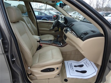 2005 BMW X5   - Photo 8 - Cincinnati, OH 45255