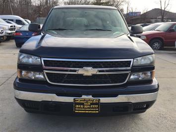 2007 Chevrolet Silverado 1500 Classic LT1   - Photo 2 - Cincinnati, OH 45255