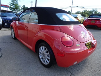 2004 Volkswagen New Beetle GLS   - Photo 4 - Cincinnati, OH 45255