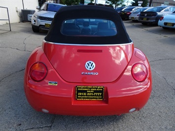 2004 Volkswagen New Beetle GLS   - Photo 5 - Cincinnati, OH 45255