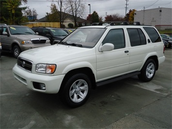 2003 Nissan Pathfinder SE   - Photo 3 - Cincinnati, OH 45255