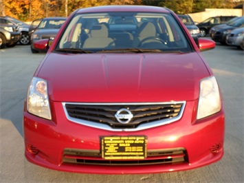 2011 Nissan Sentra SR   - Photo 2 - Cincinnati, OH 45255
