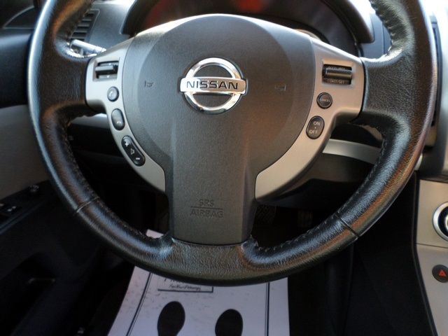 2011 Nissan Sentra SR - Photo 19 - Cincinnati, OH 45255