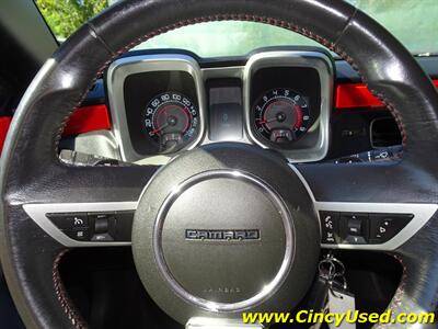 2011 Chevrolet Camaro SS   - Photo 19 - Cincinnati, OH 45255