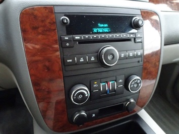 2008 Chevrolet Avalanche LT   - Photo 17 - Cincinnati, OH 45255