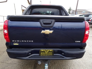 2008 Chevrolet Avalanche LT   - Photo 5 - Cincinnati, OH 45255