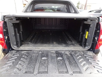 2008 Chevrolet Avalanche LT   - Photo 25 - Cincinnati, OH 45255