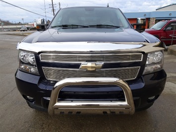 2008 Chevrolet Avalanche LT   - Photo 2 - Cincinnati, OH 45255