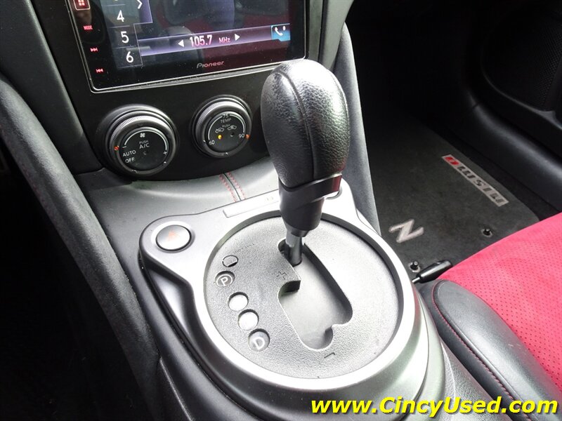 2016 Nissan 370Z NISMO Tech - Photo 16 - Cincinnati, OH 45255