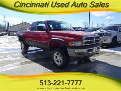 2001 Dodge Ram Pickup 1500 SLT   - Photo 1 - Cincinnati, OH 45255