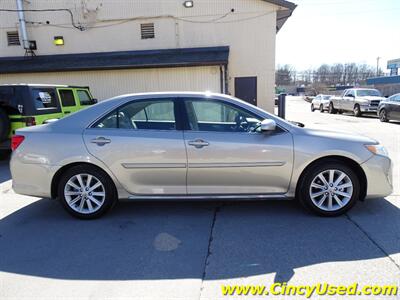 2014 Toyota Camry XLE V6   - Photo 6 - Cincinnati, OH 45255