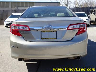 2014 Toyota Camry XLE V6   - Photo 8 - Cincinnati, OH 45255