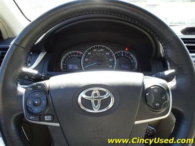 2014 Toyota Camry XLE V6   - Photo 21 - Cincinnati, OH 45255
