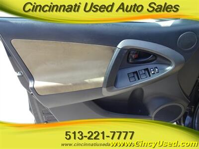 2010 Toyota RAV4   - Photo 18 - Cincinnati, OH 45255