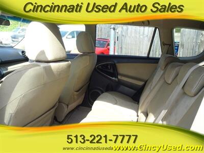 2010 Toyota RAV4   - Photo 11 - Cincinnati, OH 45255