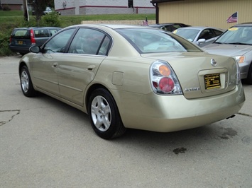 2004 Nissan Altima S   - Photo 4 - Cincinnati, OH 45255