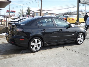 2006 Mazda Mazda3 s   - Photo 6 - Cincinnati, OH 45255