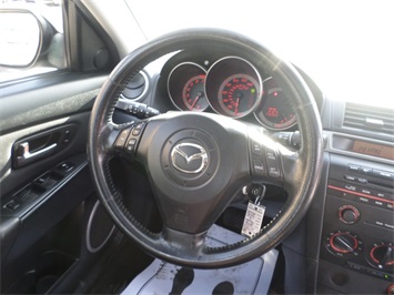 2006 Mazda Mazda3 s   - Photo 19 - Cincinnati, OH 45255