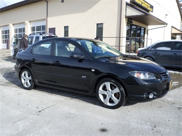 2006 Mazda Mazda3 s   - Photo 1 - Cincinnati, OH 45255