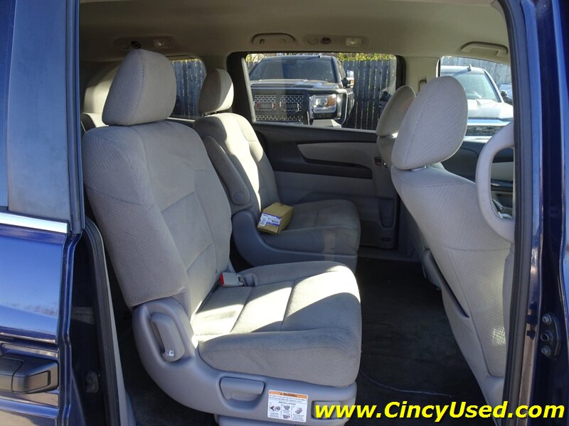2014 Honda Odyssey LX - Photo 13 - Cincinnati, OH 45255