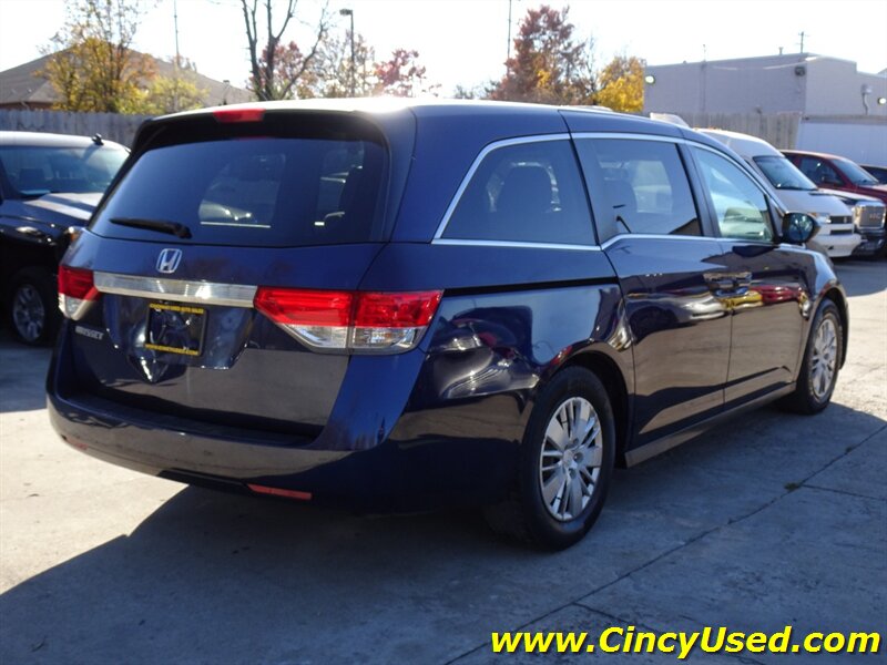 2014 Honda Odyssey LX - Photo 6 - Cincinnati, OH 45255