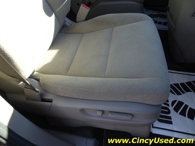 2014 Honda Odyssey LX - Photo 26 - Cincinnati, OH 45255