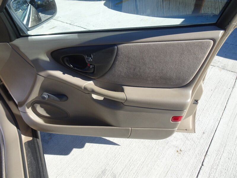 2002 Chevrolet Malibu - Photo 43 - Cincinnati, OH 45255