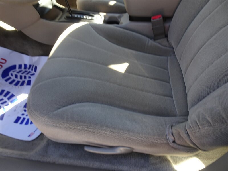 2002 Chevrolet Malibu - Photo 32 - Cincinnati, OH 45255