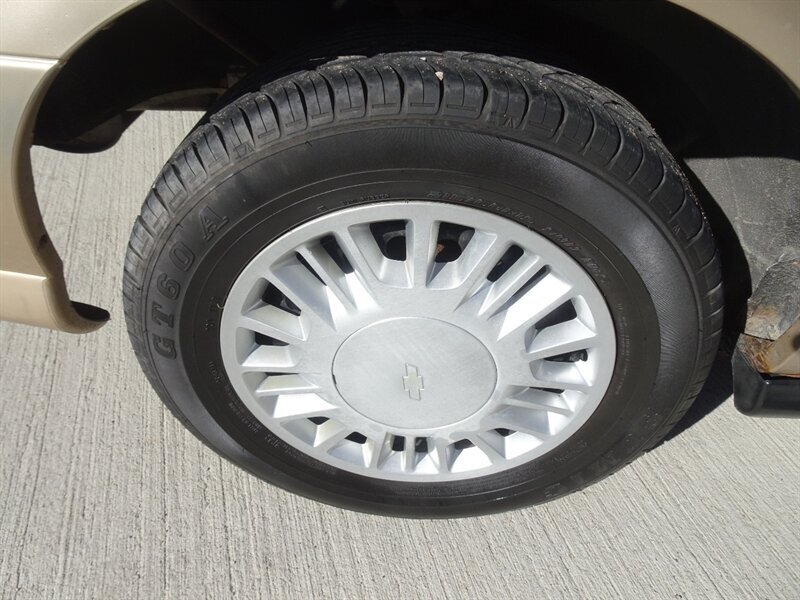 2002 Chevrolet Malibu - Photo 53 - Cincinnati, OH 45255