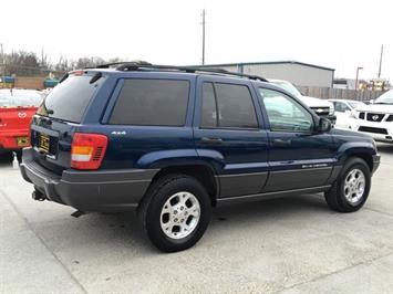 2001 Jeep Grand Cherokee Laredo   - Photo 6 - Cincinnati, OH 45255