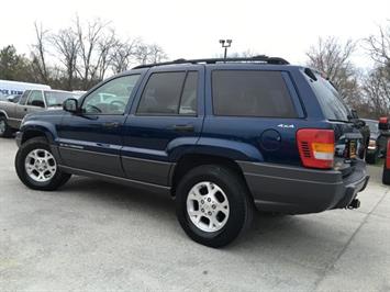 2001 Jeep Grand Cherokee Laredo   - Photo 12 - Cincinnati, OH 45255