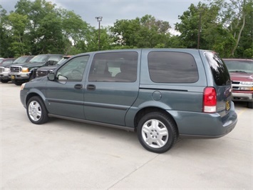 2006 Chevrolet Uplander LS - Photo 4 - Cincinnati, OH 45255
