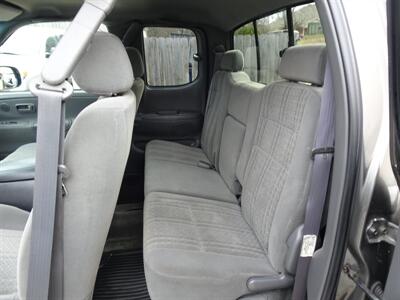 2003 Toyota Tundra SR5  4.7L V8 4X4 - Photo 11 - Cincinnati, OH 45255