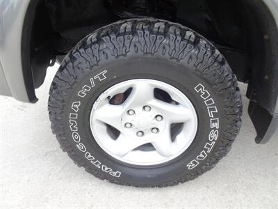 2003 Toyota Tundra SR5  4.7L V8 4X4 - Photo 27 - Cincinnati, OH 45255