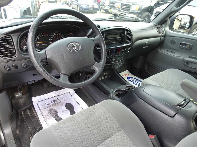 2003 Toyota Tundra SR5  4.7L V8 4X4 - Photo 12 - Cincinnati, OH 45255