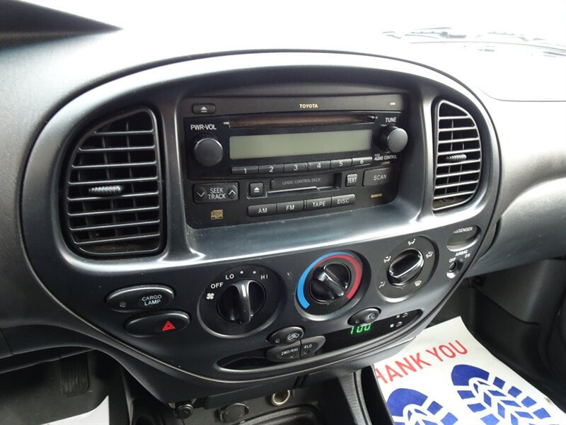 2003 Toyota Tundra SR5  4.7L V8 4X4 - Photo 16 - Cincinnati, OH 45255