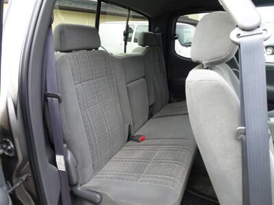 2003 Toyota Tundra SR5  4.7L V8 4X4 - Photo 15 - Cincinnati, OH 45255