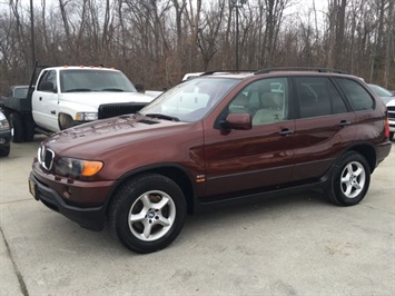 2001 BMW X5 3.0i   - Photo 3 - Cincinnati, OH 45255