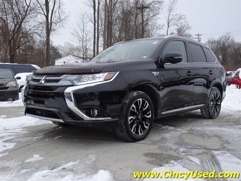 2018 Mitsubishi Outlander PHEV SEL - Photo 4 - Cincinnati, OH 45255