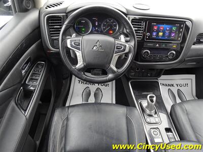 2018 Mitsubishi Outlander PHEV SEL - Photo 9 - Cincinnati, OH 45255