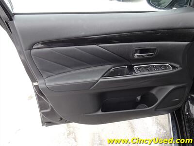 2018 Mitsubishi Outlander PHEV SEL - Photo 25 - Cincinnati, OH 45255