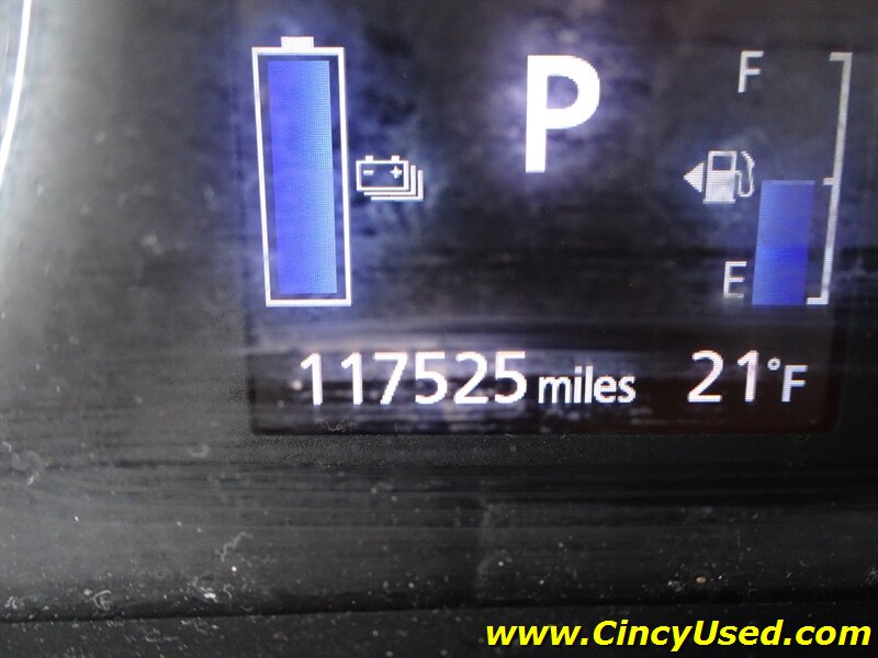 2018 Mitsubishi Outlander PHEV SEL - Photo 20 - Cincinnati, OH 45255