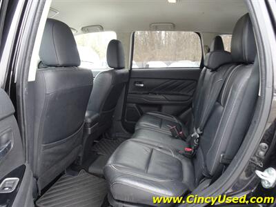 2018 Mitsubishi Outlander PHEV SEL - Photo 13 - Cincinnati, OH 45255
