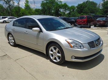 2004 Nissan Maxima SE   - Photo 1 - Cincinnati, OH 45255