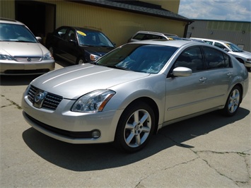 2004 Nissan Maxima SE   - Photo 3 - Cincinnati, OH 45255