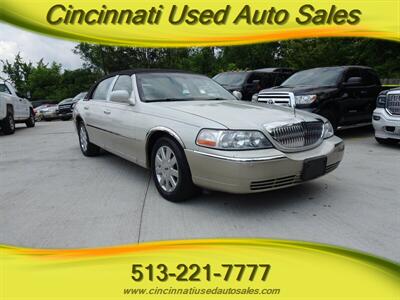 2005 Lincoln Town Car Signature Limited 4.6L V8 RWD - Photo 1 - Cincinnati, OH 45255