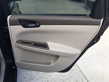 2008 Chevrolet Impala LT   - Photo 21 - Cincinnati, OH 45255