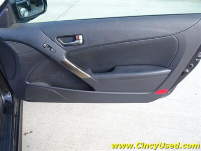 2013 Hyundai Genesis 3.8 Grand Touring   - Photo 26 - Cincinnati, OH 45255