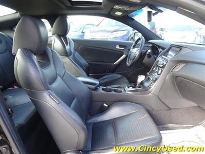 2013 Hyundai Genesis 3.8 Grand Touring   - Photo 14 - Cincinnati, OH 45255